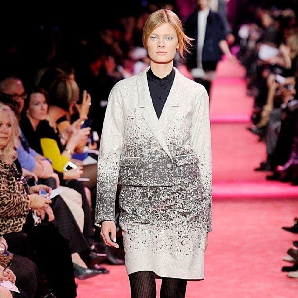 $1250 JASON WU RUNWAY WOOL BLEND SHORT COAT